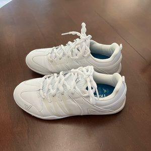 Varsity White Leather Shoes (size 6)